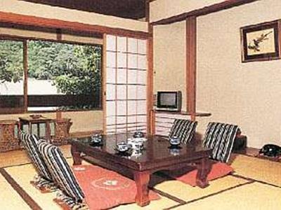 Отель Omiya Ryokan Хаконе Экстерьер фото